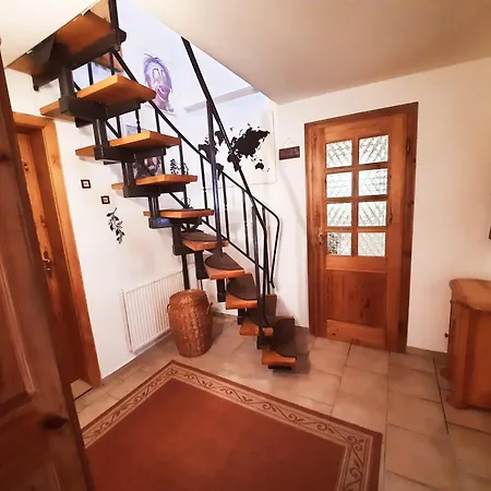 Ferienhaus Γκέρα